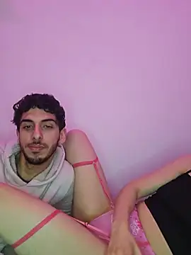 LeoyNicky98 webcam