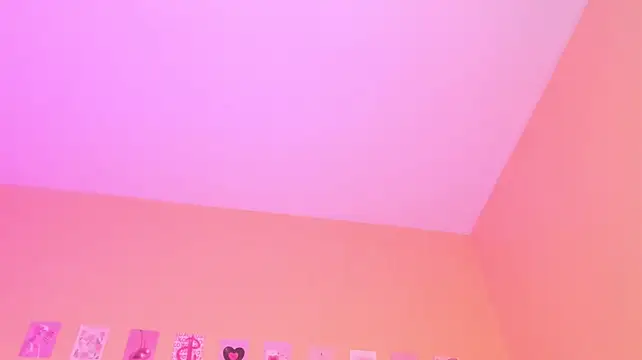 Susan_Claric live cam room