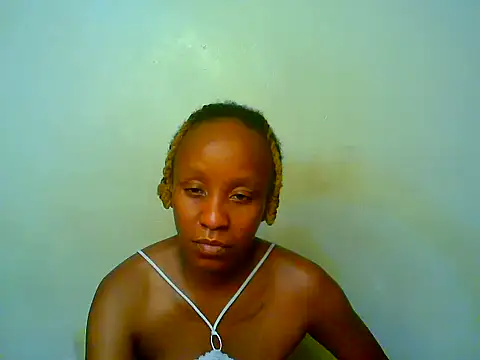 Slim_doli live cam room