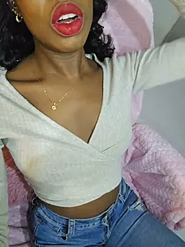 Im_Camila__ webcam