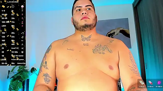 Thomas_chubbyxhot live cam room