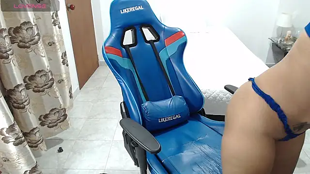Dayanna_11 webcam