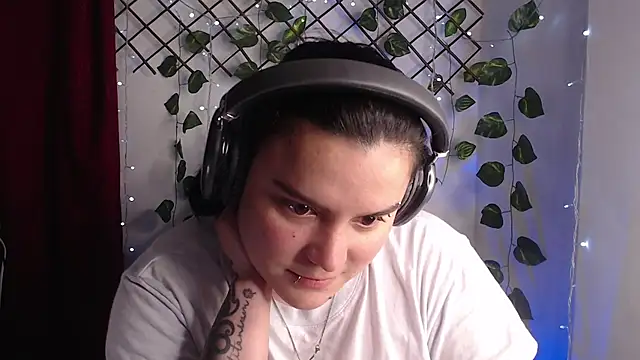 Nika_1_ webcam