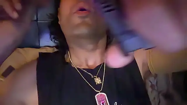 icebergslim281 webcam