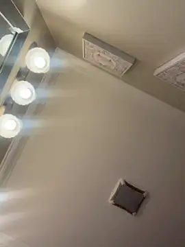 lil_jiggly webcam