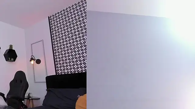 Amber_gold_ webcam