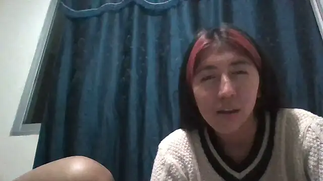 sarah12333 webcam