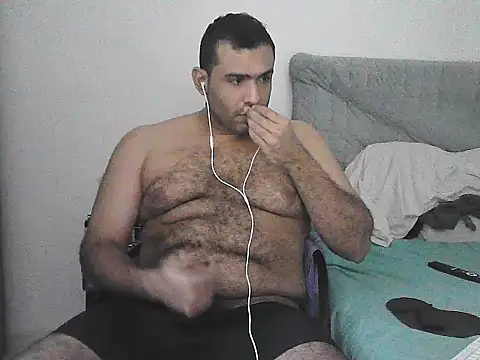 alphalatinobearx webcam