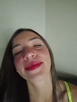 loveuu-bae webcam