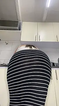 Chloee_Peach