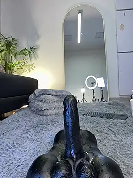 Isa__Blanc webcam