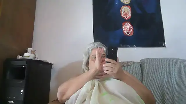 ExquisiteMature webcam