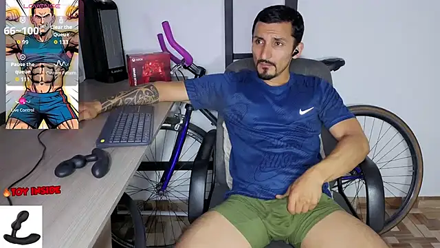 Marck_Muscle webcam