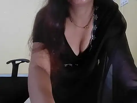 ItsTanya webcam