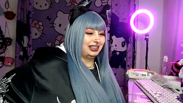 lussyevans24 webcam