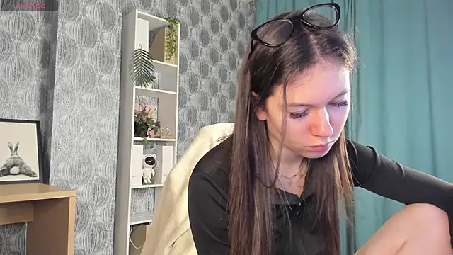 Nicole_Charm webcam