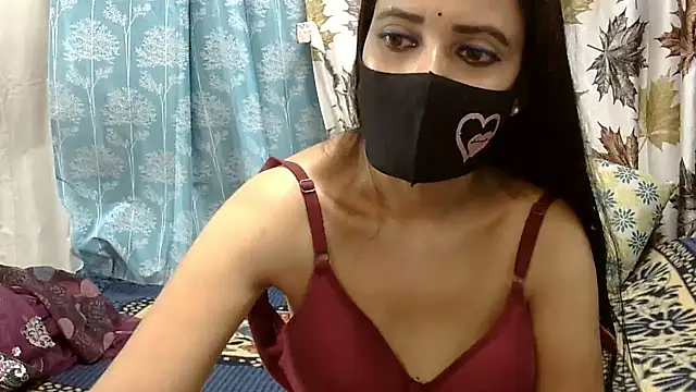 Only-Priya webcam