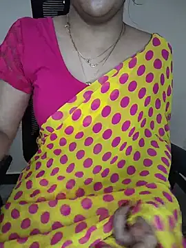 Cute-Smiely-Queen-Telugu webcam