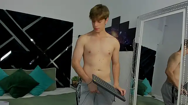 Ostin_Saints webcam