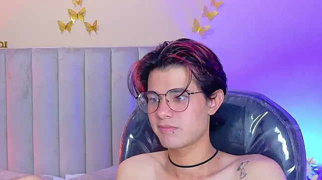 Derek_Sinn webcam