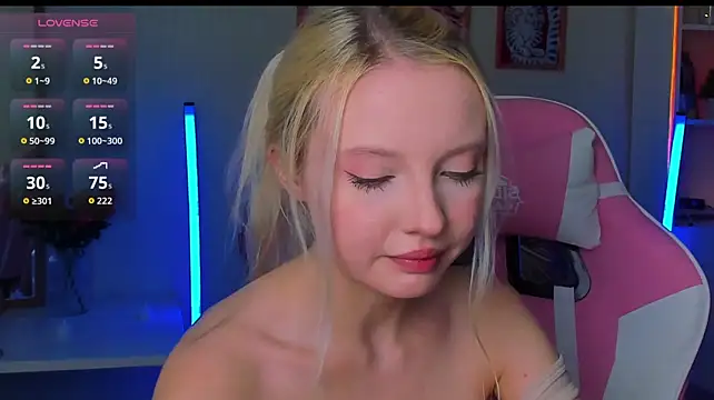 _CloudNine_ webcam