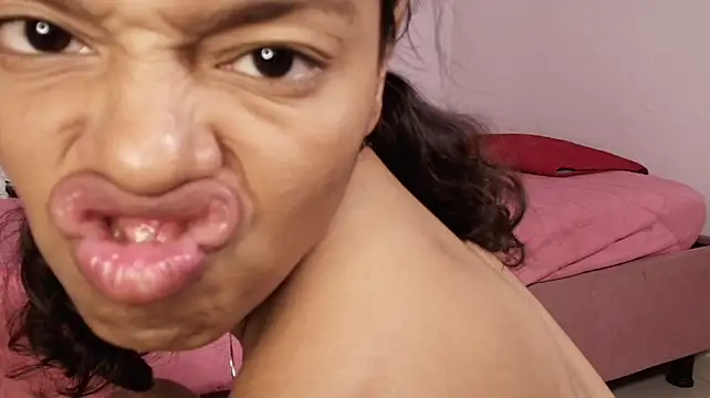 Ambar_queent webcam