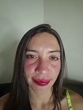 loveuu-bae webcam