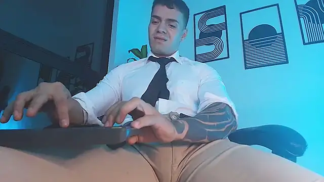 ALPHA_DOMINUS_ webcam