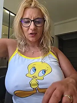 KaylinJan webcam