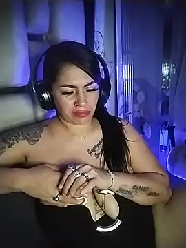 chelaqueen_ webcam