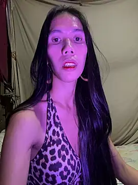 LoveRUBY143 webcam