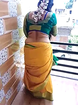 Komal_Bhabhi4u webcam