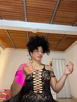 Miily_0 live cam on StripChat