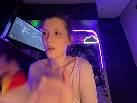 Lilactease webcam