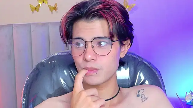 Derek_Sinn webcam