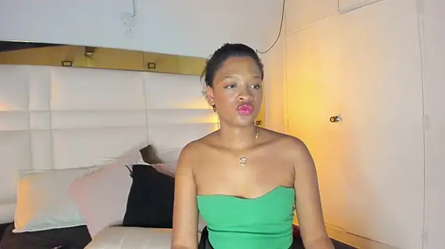Brenda_Thomp webcam