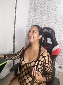 Zarinamoon webcam
