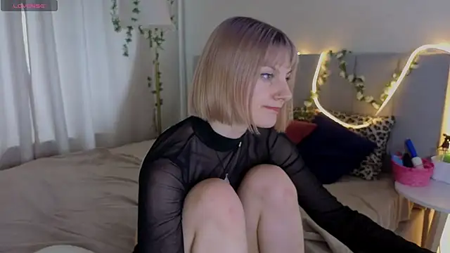 Megg_bb webcam