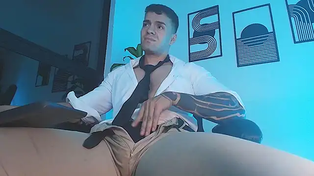 ALPHA_DOMINUS_ webcam