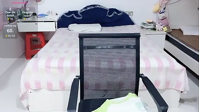 miaomiao-99 webcam