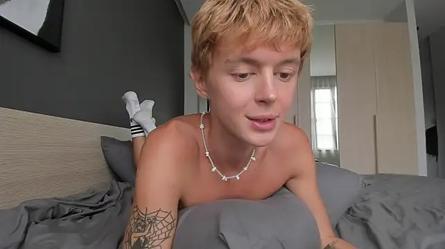 angelAndyy webcam