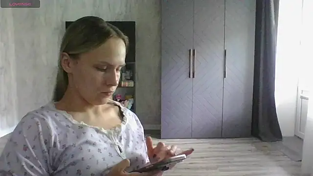 Annie_Cohn webcam
