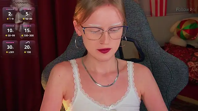 KiraMontoya webcam