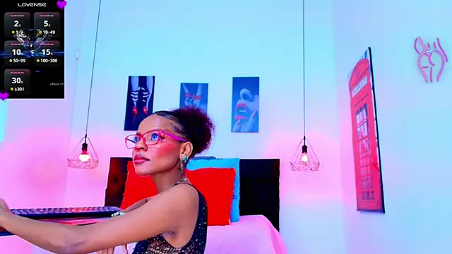 hilary_banks1 webcam