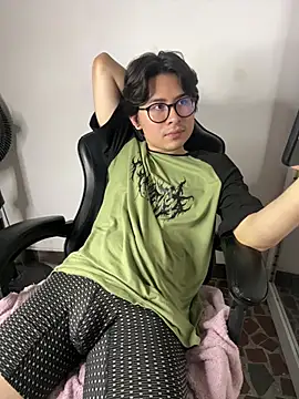 _Tommy_7 webcam