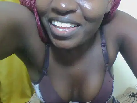 PrettyEve webcam