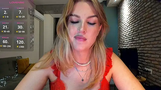 fifteenpoem webcam