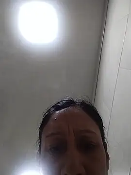 kendrasub live cam on StripChat