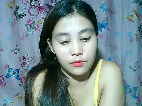 SexyAsianPussy4u webcam