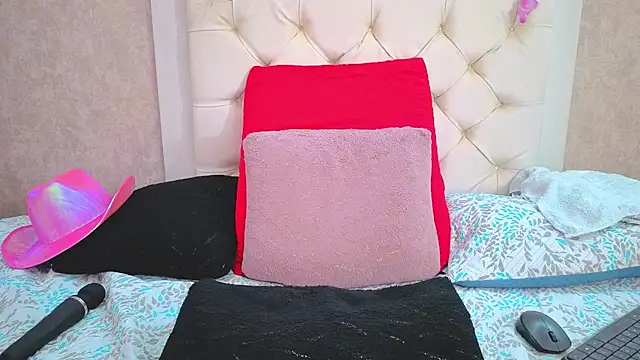 Malia_fox webcam